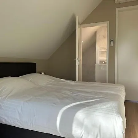 | 5 Personen * Wekerom